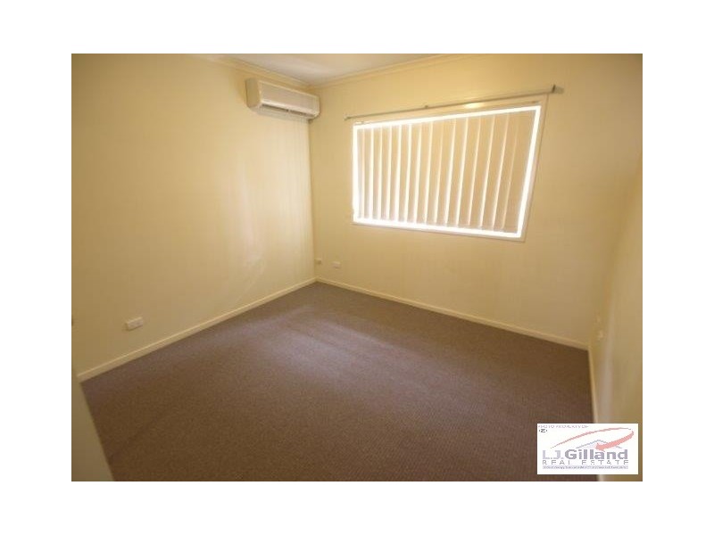 4/140 Carmody Road, St Lucia QLD 4067