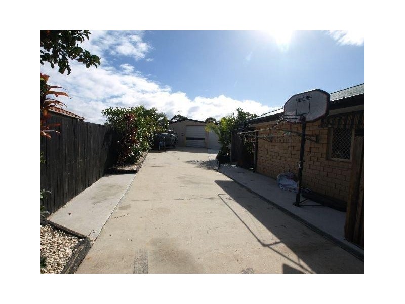 37 Yaldara Avenue, Caboolture QLD 4510