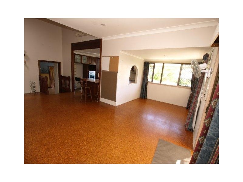 9 A/B Ethel Street, Thorneside QLD 4158