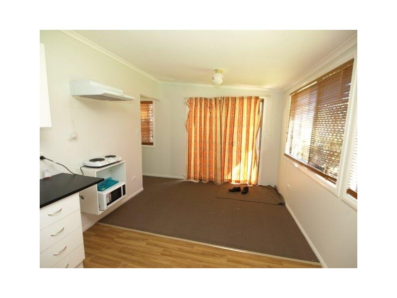 9 A/B Ethel Street, Thorneside QLD 4158