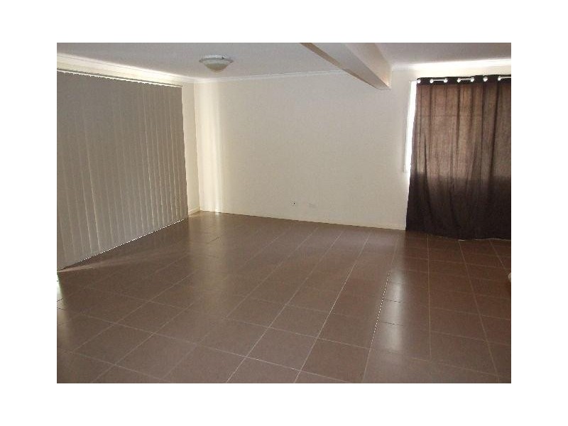 13 Narelle Crescent, Rochedale South QLD 4123