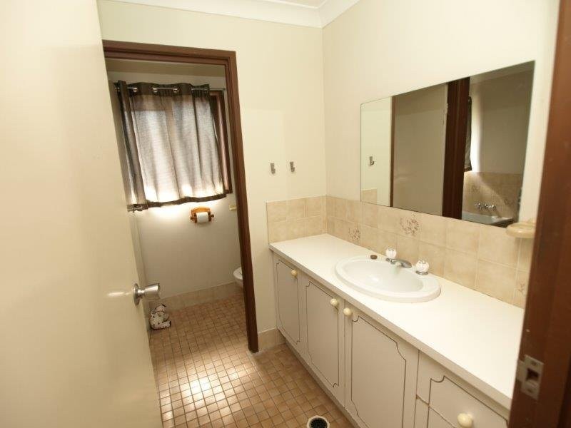 15 Adam Street, Browns Plains QLD 4118