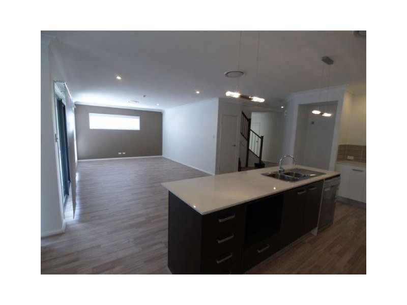 17 Callistemon Street, Heathwood QLD 4110