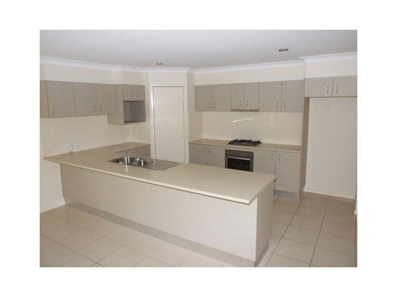 6 Wakeham street, Kallangur QLD 4503