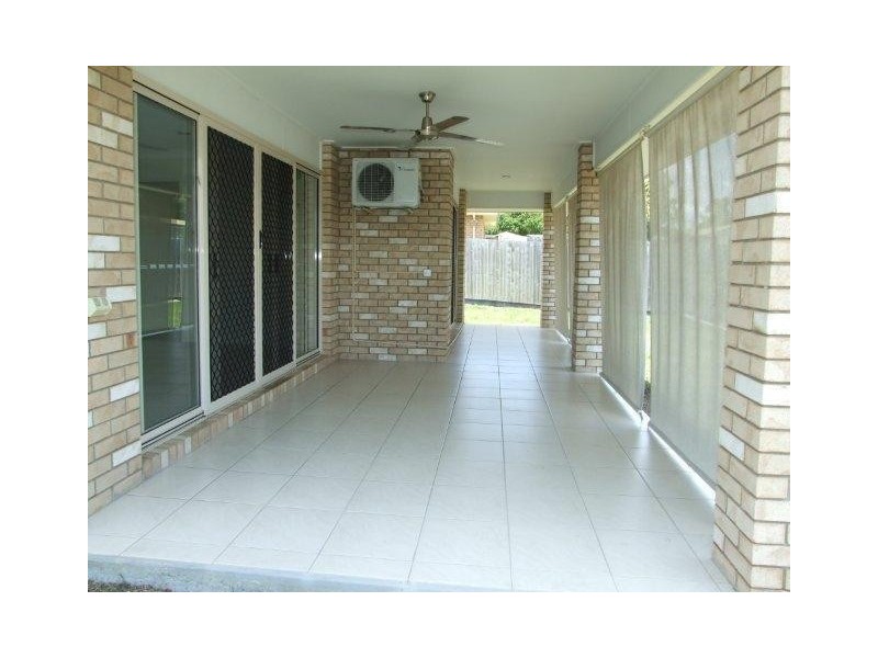 6 Wakeham street, Kallangur QLD 4503