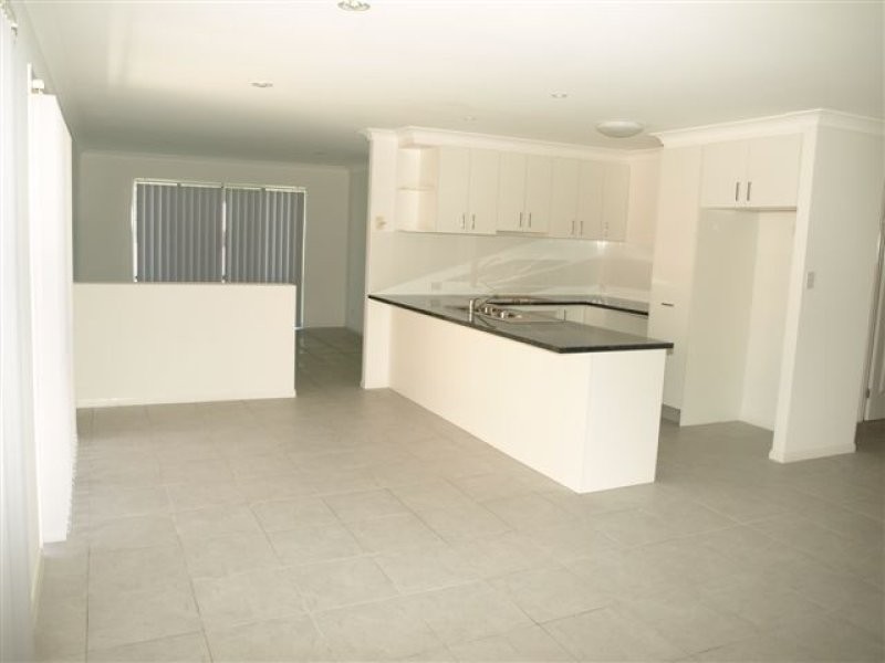 19 Mackenzie Street, Coomera QLD 4209