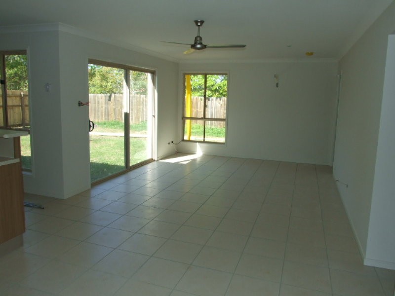 17 Belleden Drive, Bellmere QLD 4510