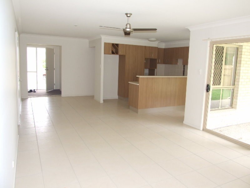 17 Belleden Drive, Bellmere QLD 4510