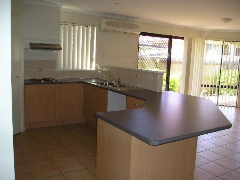 14 Heathcote Avenue, North Lakes QLD 4509