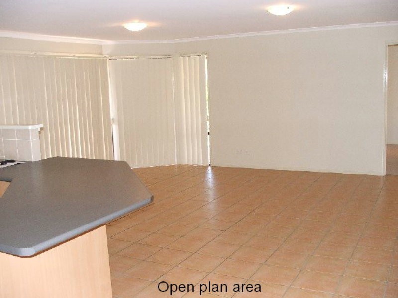 14 Heathcote Avenue, North Lakes QLD 4509