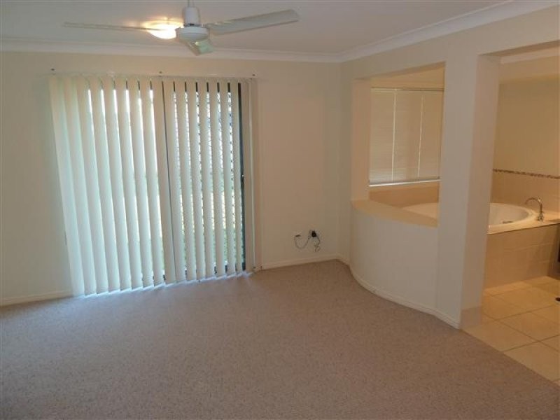 11 St Clair Court, Redland Bay QLD 4165