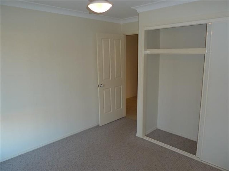 11 St Clair Court, Redland Bay QLD 4165