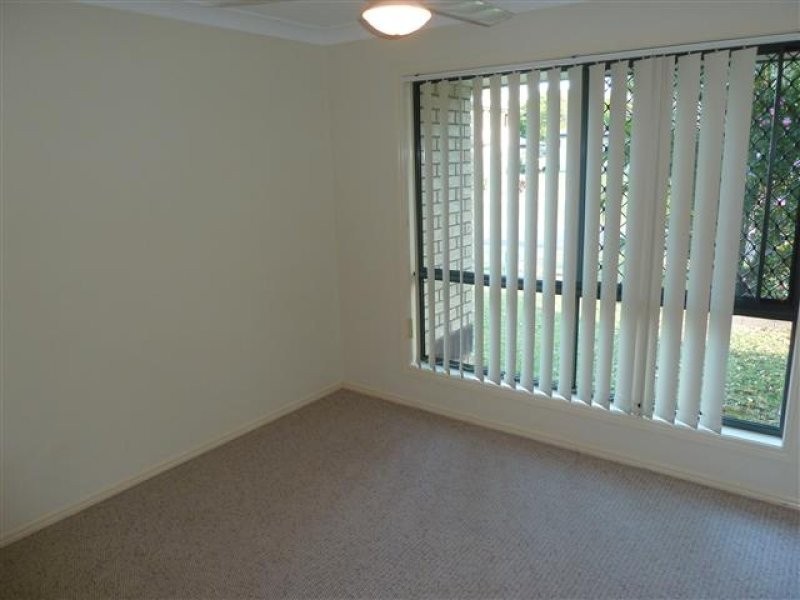 11 St Clair Court, Redland Bay QLD 4165