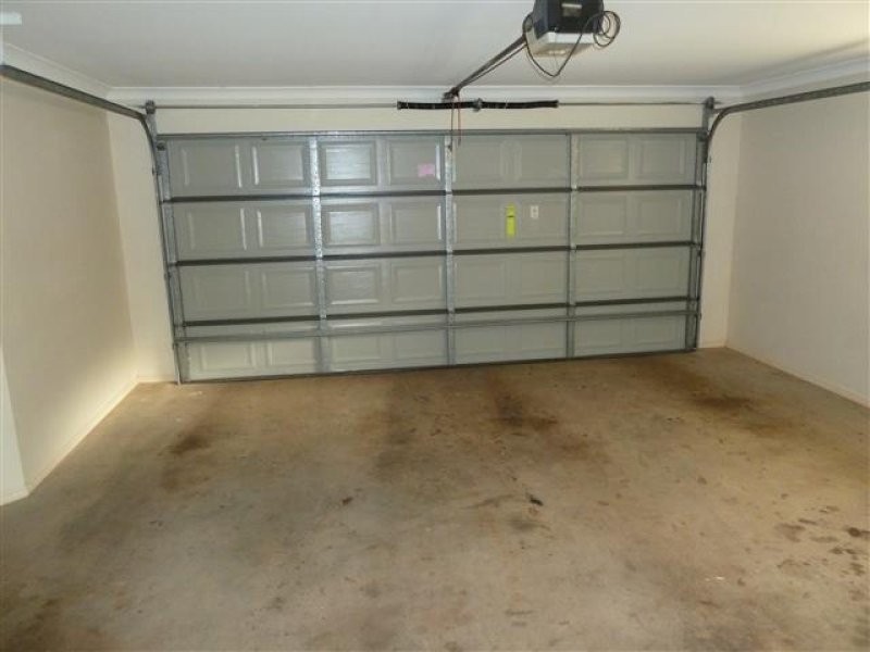 11 St Clair Court, Redland Bay QLD 4165