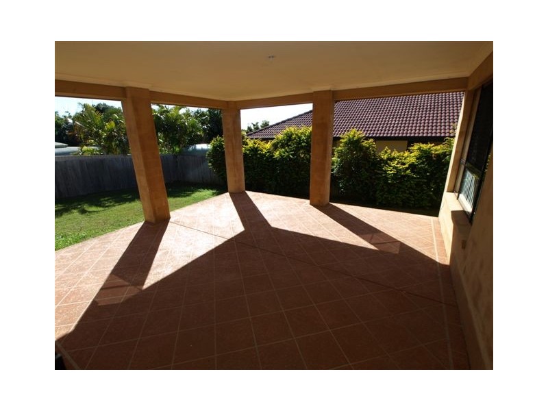 22 Blackhorse Street, Kuraby QLD 4112