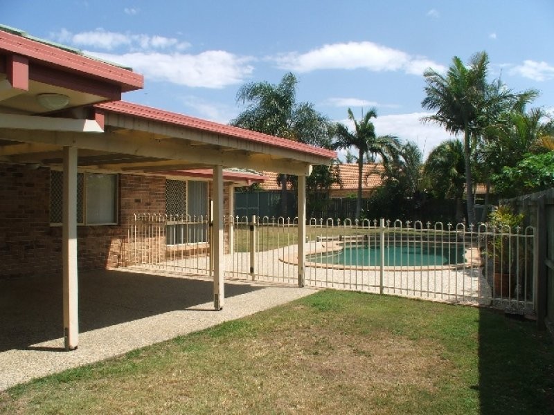 20 Duyvestyn Tce, Murrumba Downs QLD 4503