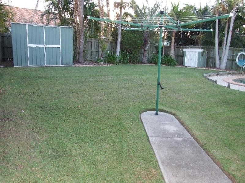 20 Duyvestyn Tce, Murrumba Downs QLD 4503