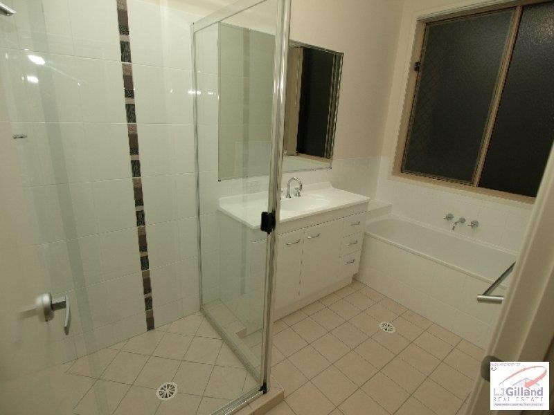 19 Eaton Close, North Lakes QLD 4509