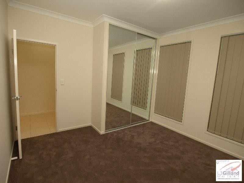 19 Eaton Close, North Lakes QLD 4509