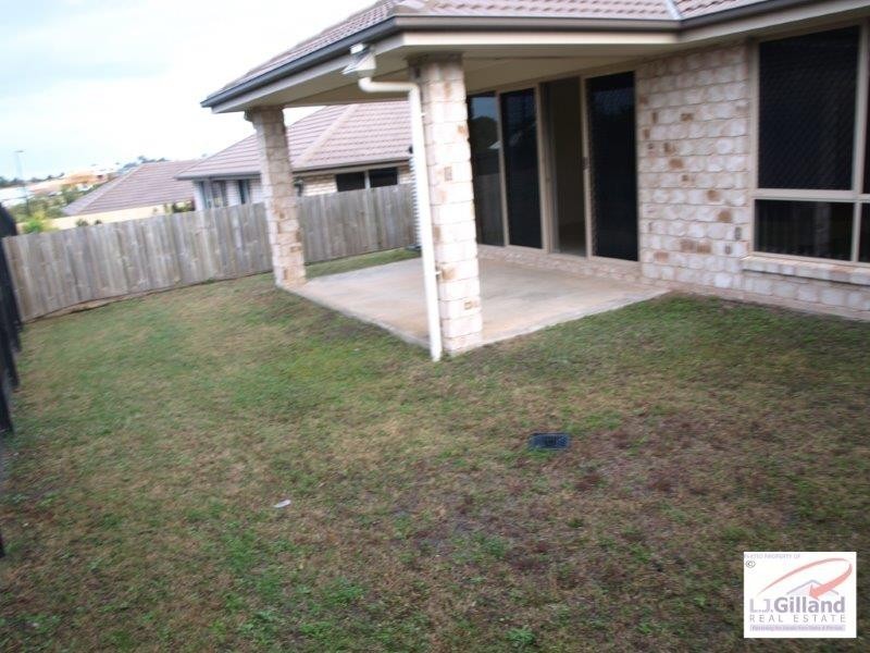 19 Eaton Close, North Lakes QLD 4509