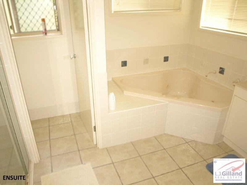 75 Allan Day Drive, Wellington Point QLD 4160
