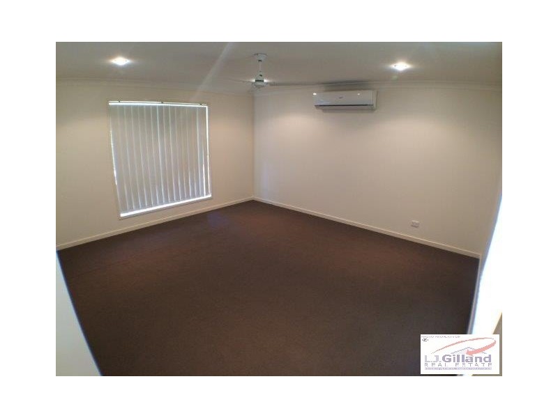 17 YOVAN COURT, Loganlea QLD 4131