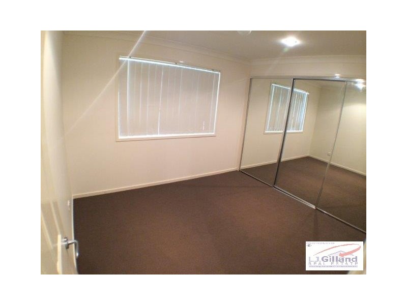 17 YOVAN COURT, Loganlea QLD 4131
