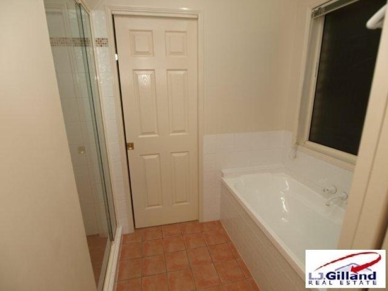 16 ST CLAIR COURT, Redland Bay QLD 4165