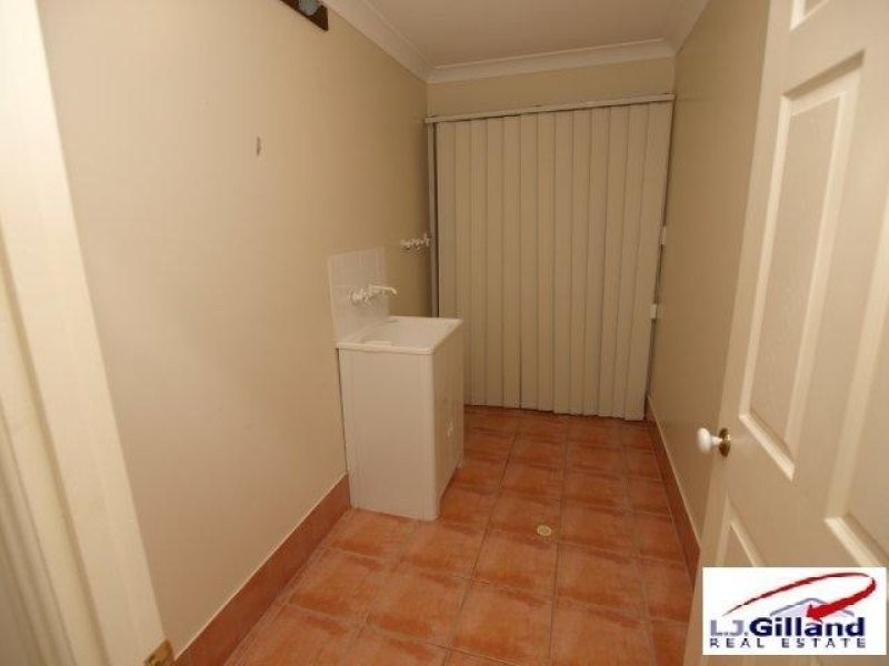 16 ST CLAIR COURT, Redland Bay QLD 4165