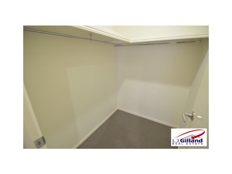 1 MACBRIDE, Collingwood Park QLD 4301