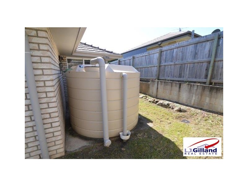 1 MACBRIDE, Collingwood Park QLD 4301