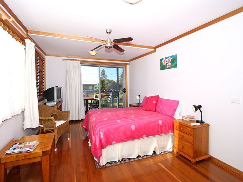 Brooms Head NSW 2463