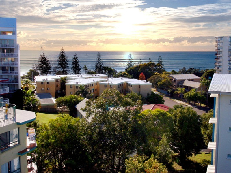 17-21 Douglas St, Mooloolaba QLD 4557