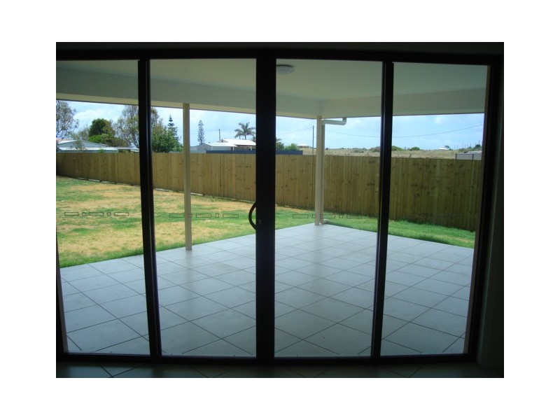 62 Shelley Street, Burnett Heads QLD 4670