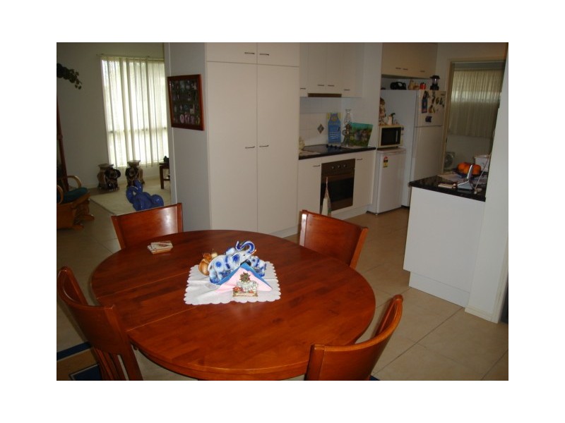 16 Ocean Street, Burnett Heads QLD 4670