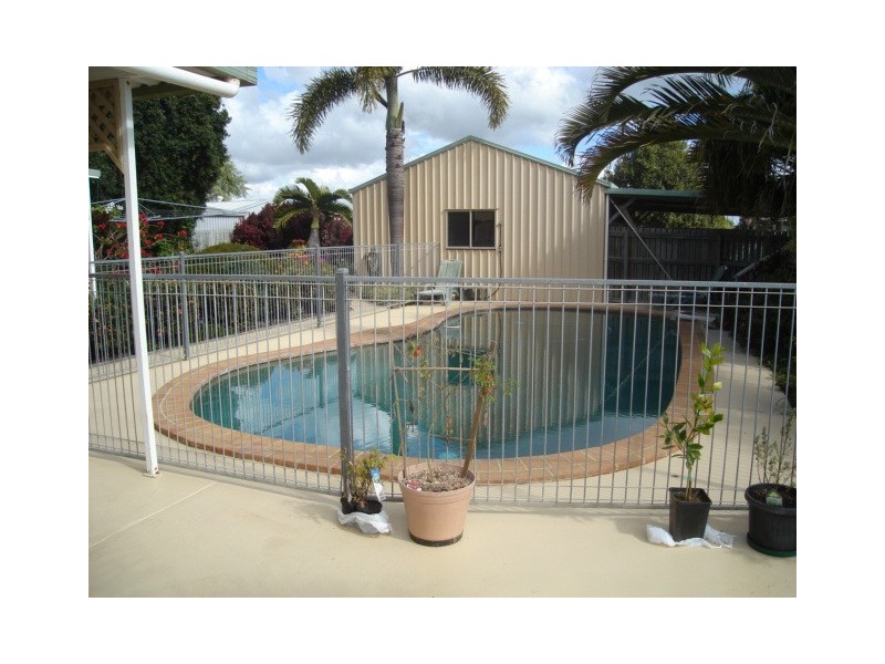 38 Neilson Avenue, Burnett Heads QLD 4670