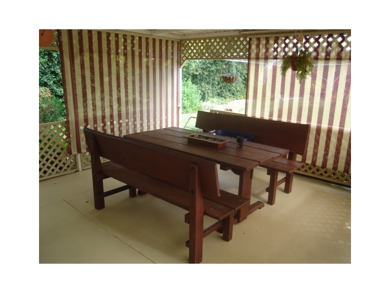 38 Neilson Avenue, Burnett Heads QLD 4670