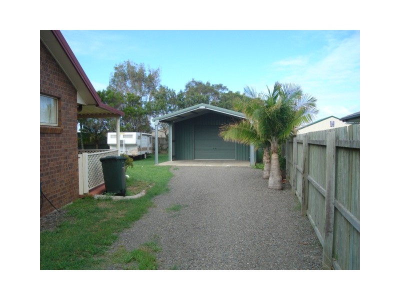 58 Shelley St, Burnett Heads QLD 4670