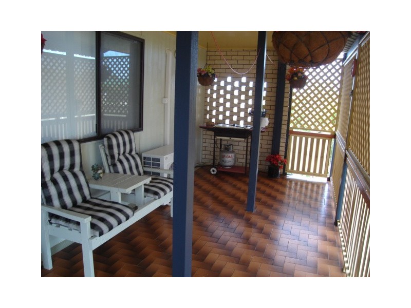 51 Hunter St, Burnett Heads QLD 4670