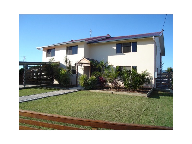 57 Nielson Avenue, Burnett Heads QLD 4670