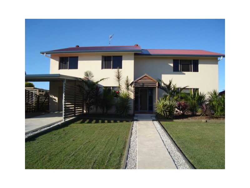 57 Nielson Avenue, Burnett Heads QLD 4670