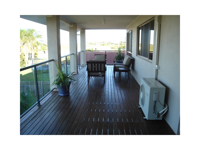 57 Nielson Avenue, Burnett Heads QLD 4670