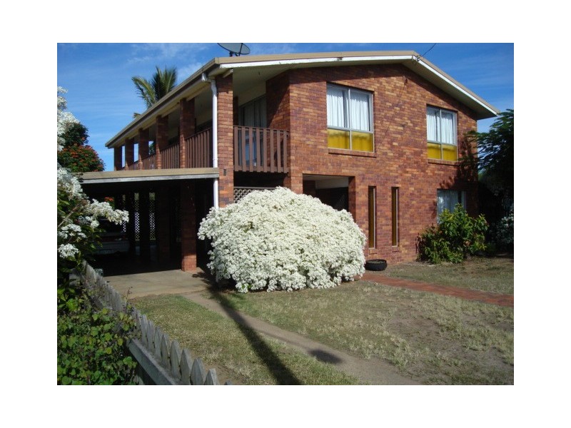 24 Harbour Esplanade, Burnett Heads QLD 4670