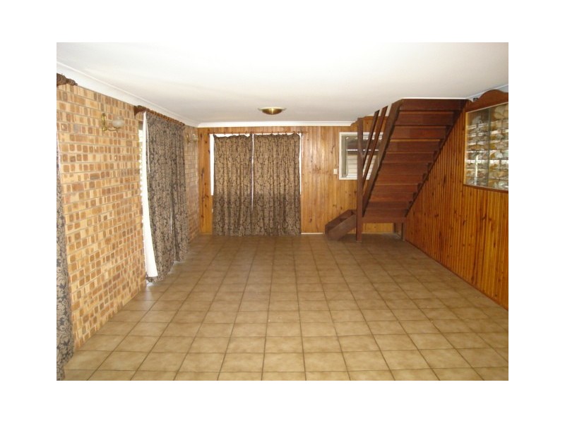 24 Harbour Esplanade, Burnett Heads QLD 4670