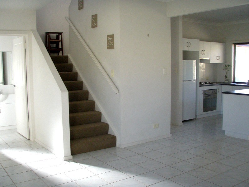 4/5-7 Rosette Avenue, Para Hills West SA 5096