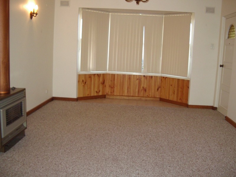 2/122 Seaview Road, Henley Beach South SA 5022