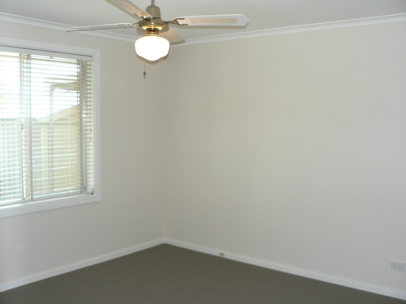 5 Woodlands Road, Elizabeth Downs SA 5113