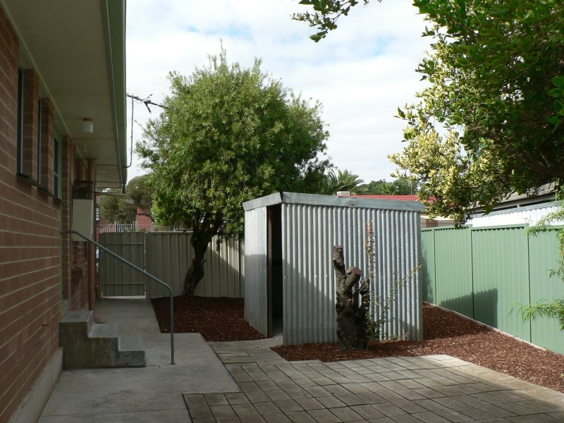 5 Woodlands Road, Elizabeth Downs SA 5113