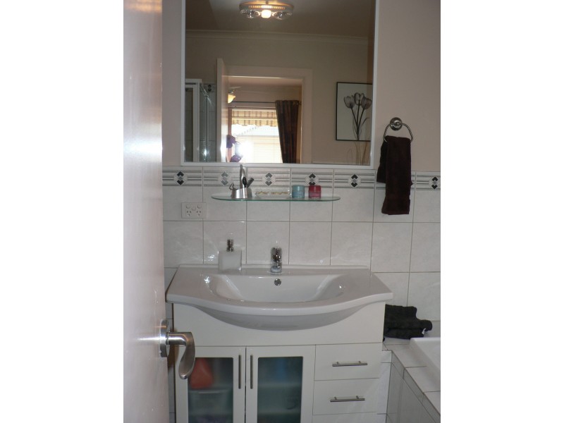 19 Howell Road, Parafield Gardens SA 5107