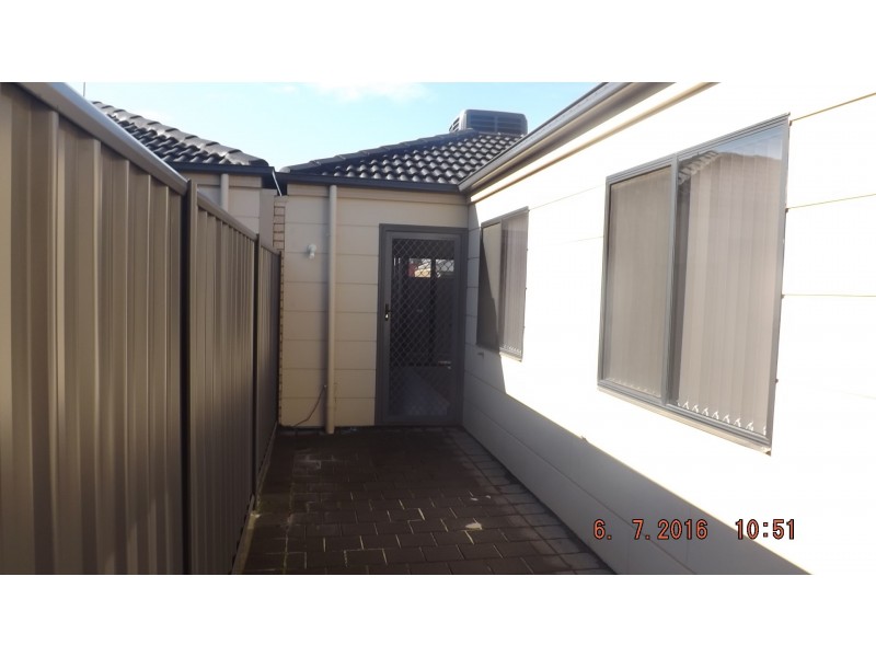 77 Reisling Cres, Andrews Farm SA 5114